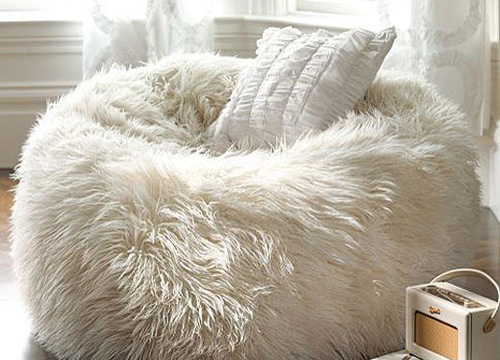 軟裝扮“暖”節(jié)日客廳