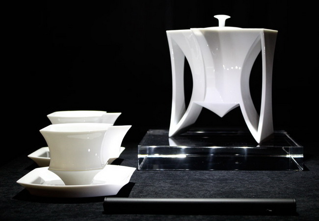 精美的陶瓷器皿展中國(guó)哲學(xué)