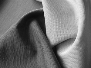 任重道遠(yuǎn) 面料O2O的窺望