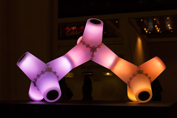 光彩奪目的交互式燈具設計