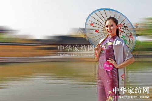 太湖雪參加首屆蠶花節真絲套件秀驚艷全場