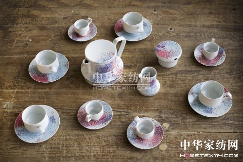 【1】“像素”的立體質(zhì)地居家陶瓷創(chuàng)新設(shè)計