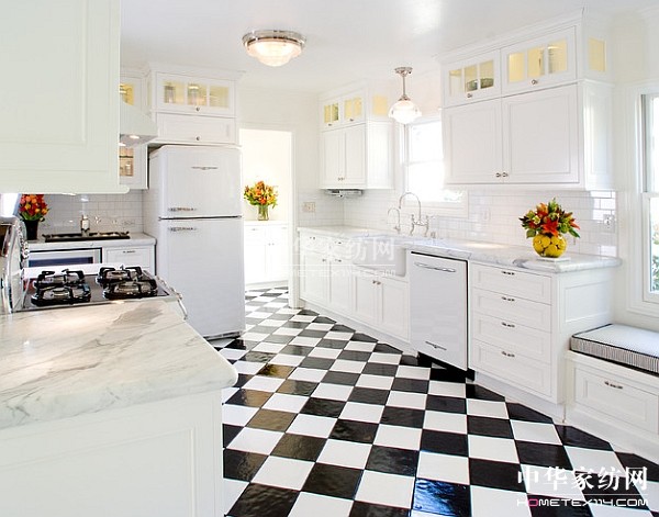 【6】古典風(fēng)吹襲廚房不老設(shè)計個性辣媽最愛