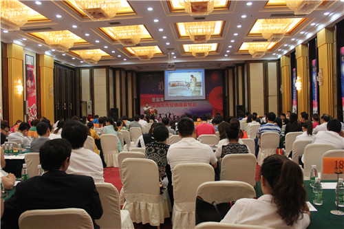 2014��ʥ���R�ﶬ��Ʒ�l�����gϲ���_