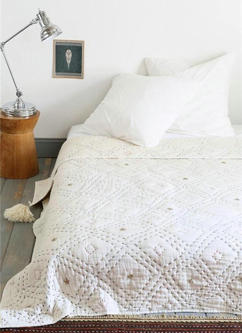 獨家解析:鋪棉表面在家居產(chǎn)品中應(yīng)用