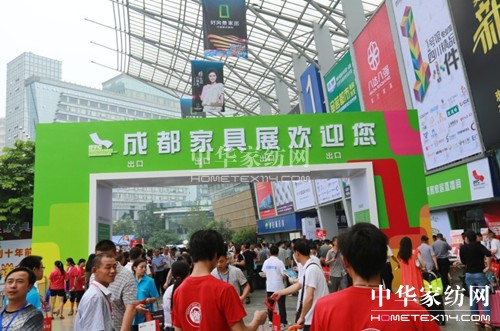 �ɶ��Ҿ�չ:�����Ј��l(f��)չ���^