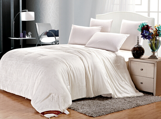 ϲ�Ձ�(l��i)�Q�z����(qi��ng)��(sh��)�M(j��n)�v��؈500�f(w��n)��(y��u)�ݻ����۽z