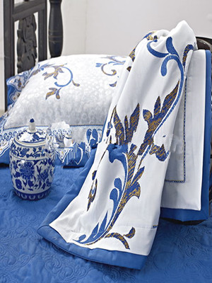 雨蘭“韻染青瓷”云毯 蘊含古典青瓷文化