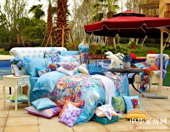 2014�Ї����H�Ҽ�չ8��27��ʢ���_Ļ