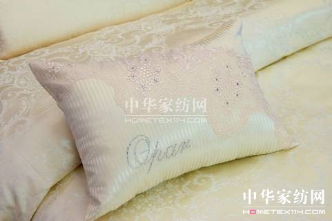 歐派家紡:婉約端莊,知性優雅