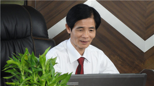 Խ���Ứ���d�����ڼҼ��a�I��ɫ�lչƷ��֮·���Y�G