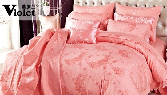 紫羅蘭床品中的色彩語言,靜靜感受藝術的靈動