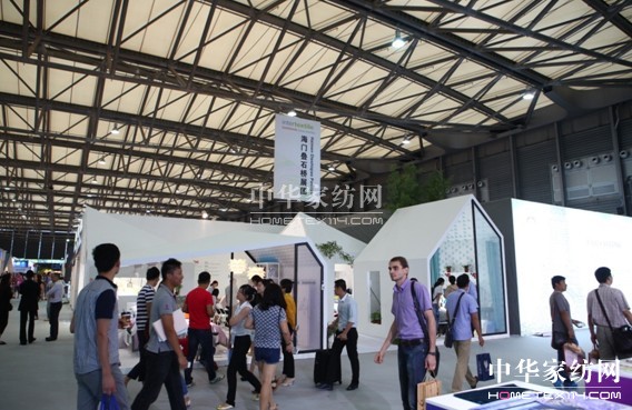 ��ͨչ�F(tu��n)������Ҽ�����ͨ չ��(hu��)��������(gu��)�T(m��n)