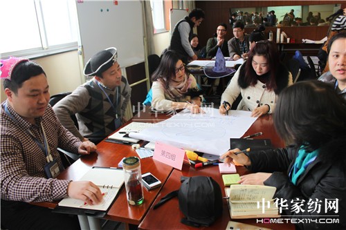 �ûʼ��F�e��4D������չ��Ӗ