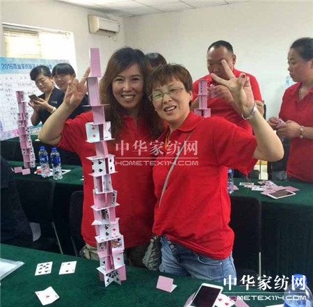 ������ؾ�Ӣ�R������ϵ�＾�lչ��