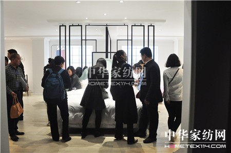 �ûʼҼ�2017������Ʒ�l(f��)����(hu��)��(y��u)�ų��b