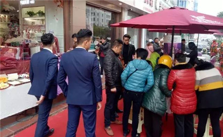 終于等到你——建湖市最大的家紡旗艦店凱盛家紡盛大開業