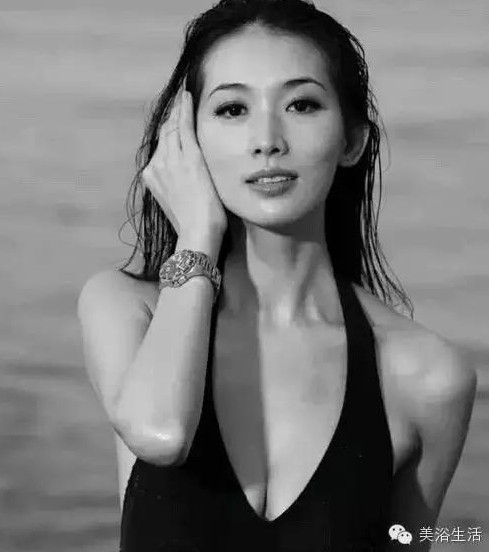 美浴生活:林志玲胸圍86.36cm,得穿多大號的浴袍啊!