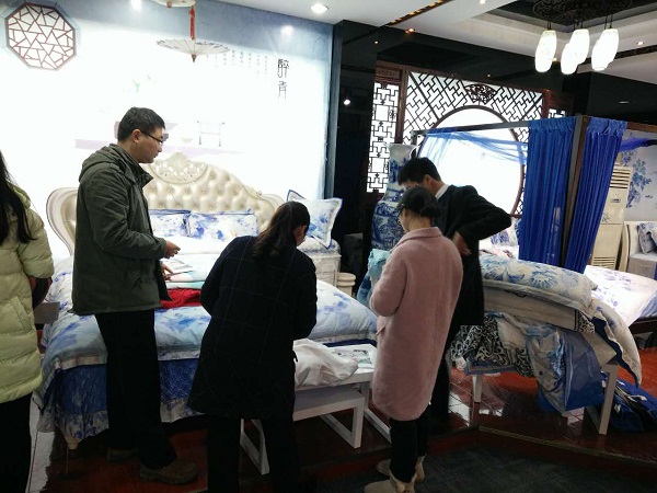 ���m����׃2017��������Ʒ�l(f��)���ߠI�N����o���I����