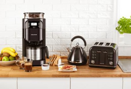 ˲�g��߆����������Ҹ��е�С������M��2017���ڶYƷ�Ҿ�չ��