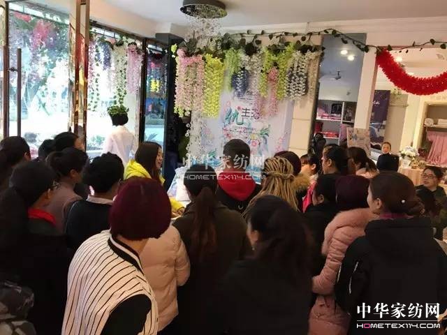 �Pʢ�Ҽ�����������Ӣ�R����ɽ�������@��������