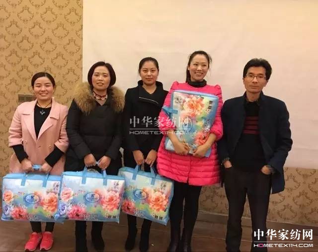 �Pʢ�Ҽ�����������Ӣ�R����ɽ�������@��������