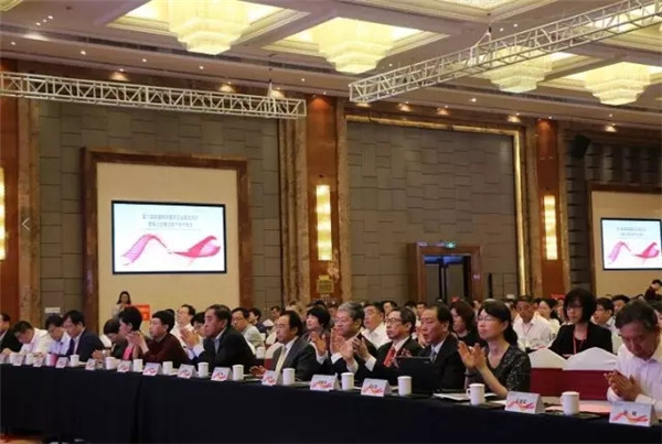 如何做到“時尚科技與協同創新”?聽聽中國紡織服裝企業家活動日暨海上絲綢之路產業對接會上的聲音