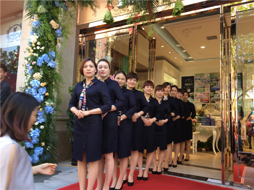 霸氣!中牟竟然有了這么一家超大凱盛家紡體驗(yàn)店!