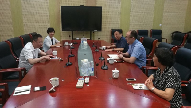 ���^�Ҽ�������Ʒ���c���������ںϰl(f��)չ