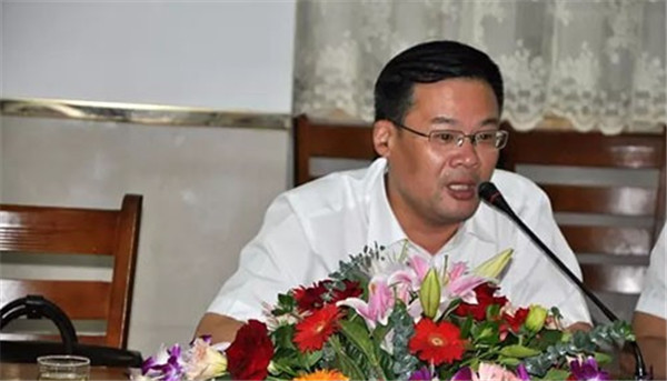 �����мҼ��f�����S���̕������L���������ϣ��U����h���_