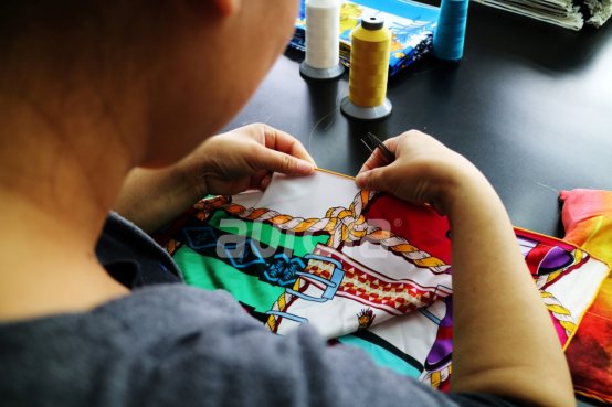 ͬ���ǽz�����W�_���{ʲô���f�������R�ˣ�