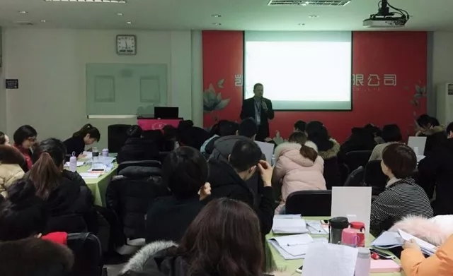 �Pʢ�Ҽ���Ӣ��Ӗ����2018��Ʒ��Ӗ���ի@�M�M��