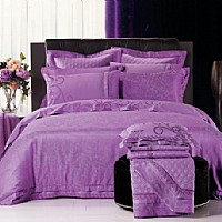 �������F