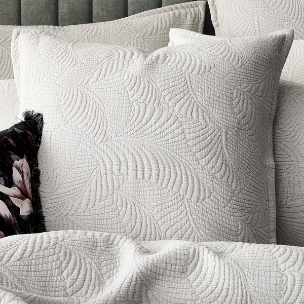 �Ƽ���Ī��˹�����٫@������s