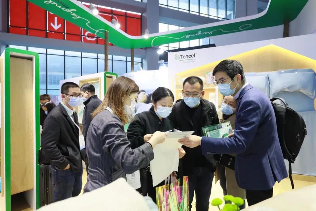 ��̼��z™Ʒ���w�S���࣬�v���Ҽ�չ�ϡ�Դ����Ȼ�����m����