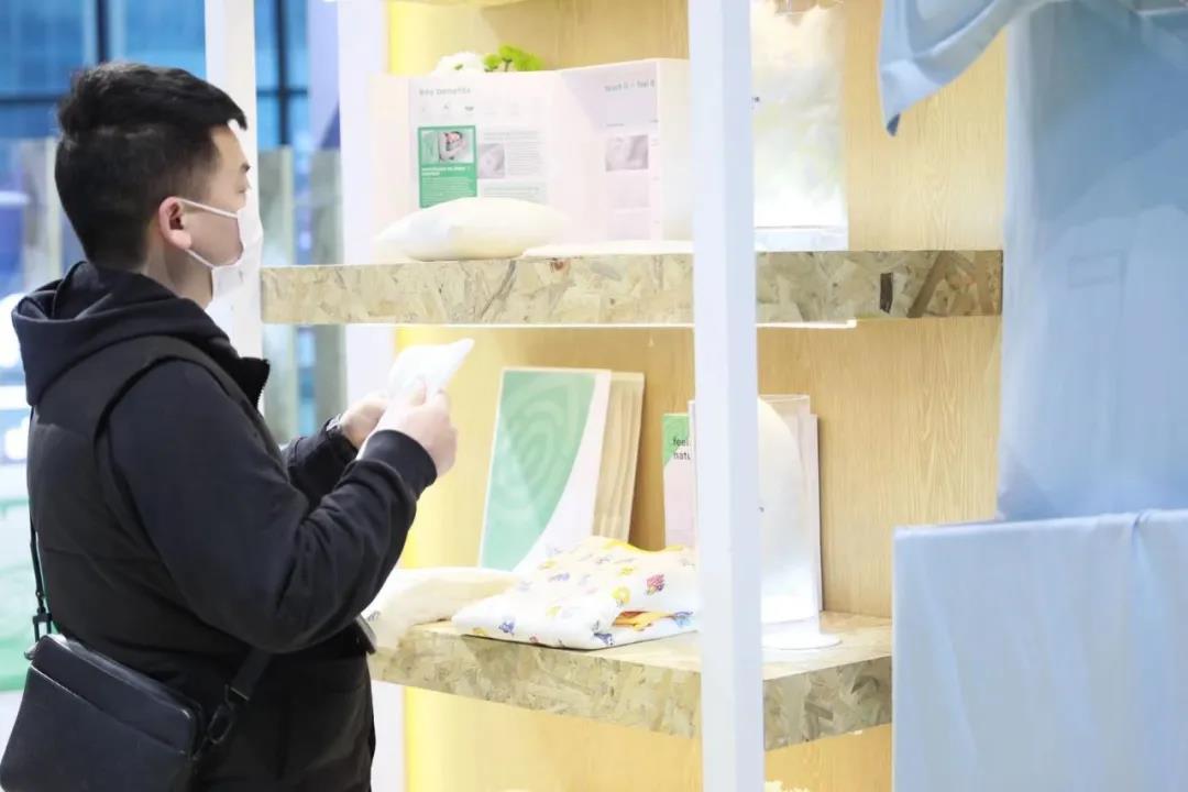 ��̼��z™Ʒ���w�S���࣬�v���Ҽ�չ�ϡ�Դ����Ȼ�����m����